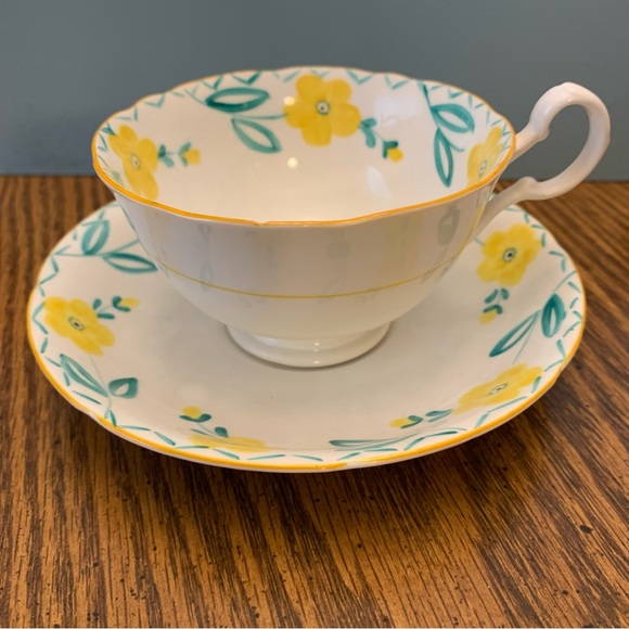 Other - 💜💜English Genuine Bone China Charming Yellow Floral Teacup and Saucer Set